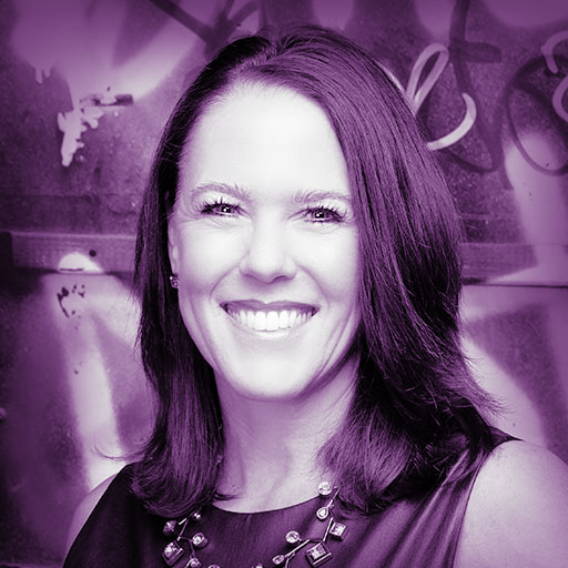 Podcast-Headshot-Julie-Stadlbauer